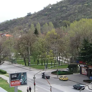 https://apt-kalina-with-free-private-parking.plovdiv-hotels.com
